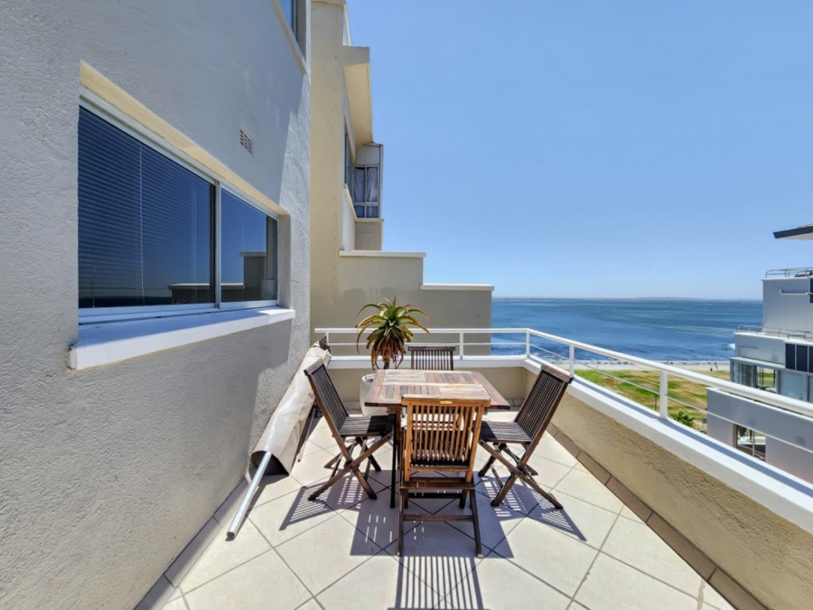 To Let 2 Bedroom Property for Rent in Sea Point Western Cape